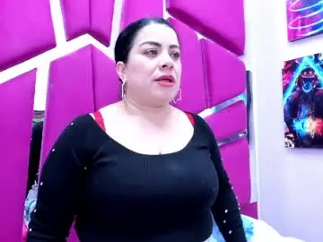 Chaturbate Live Sex of emilyy_moon_