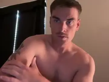 Chaturbate Live Sex Cam of ccmanrivs120
