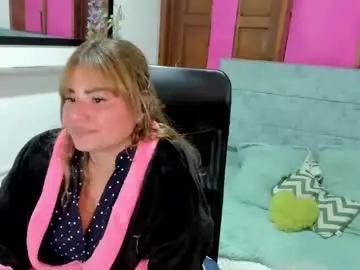 Chaturbate Watch Live Sex Cams of julieta_star69