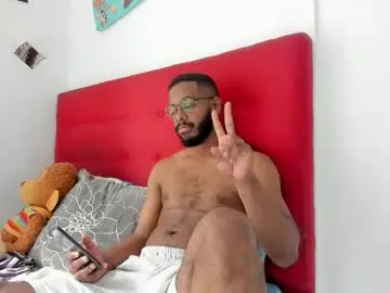 Chaturbate Live Sex Cam of dereckandjake