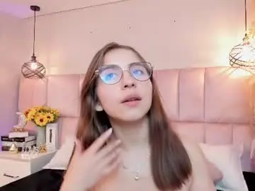 Chaturbate Live Sex Cam of kely_morgan