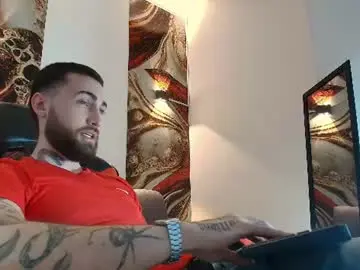 Chaturbate Live Sex of luke_davis01
