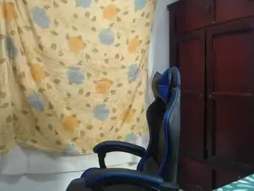 Chaturbate Adult Video Chat of alice_julls