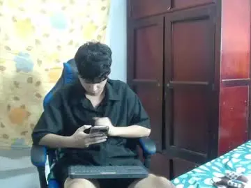 Chaturbate Nude Webcam of alice_julls