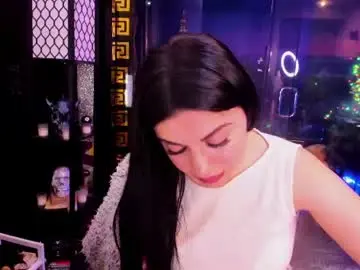Chaturbate Free Porn Cam of alma_pearl