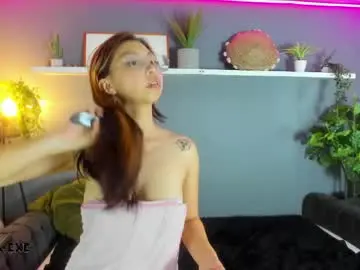 Chaturbate Live Sex Cam of kira_exe