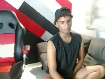 Chaturbate Live Sex of apolo_xxx1