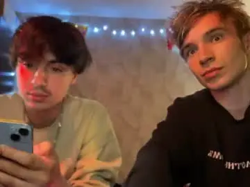 Chaturbate Live Sex Cam of stralght_twinks