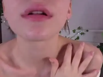 Chaturbate Free Porn Cam of blushinbloom