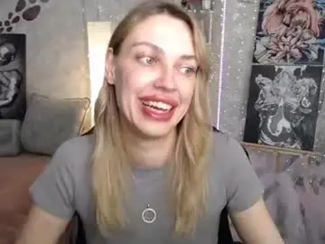 Chaturbate Live Sex Cam of yournickyadamidi