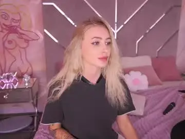Chaturbate Adult Video Chat of cherrishlulu