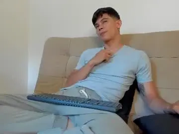 Chaturbate Live Sex of yizus_bonz