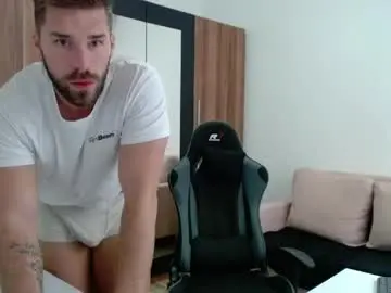 Chaturbate Live Porn of darius_94