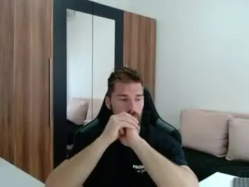 Chaturbate Live Porn of darius_94