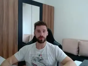 Chaturbate Free Porn Cam of darius_94