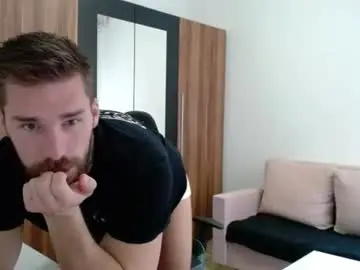 Chaturbate Live Sex of darius_94