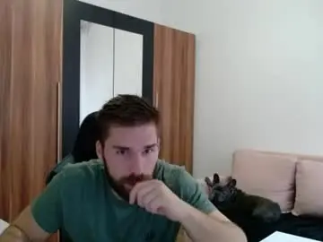 Chaturbate Live Sex Cam of darius_94