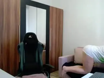 Chaturbate Free Porn Cam of darius_94