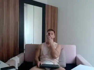 Chaturbate Adult Webcams of darius_94