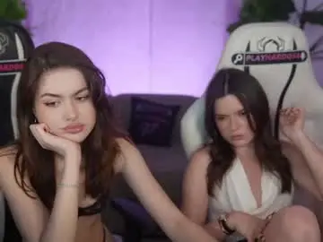 Chaturbate Watch Live Sex Cams of kira0541