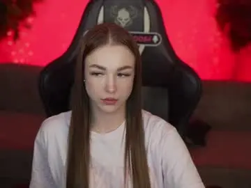 Chaturbate Live Sex Cam of kira0541