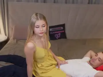 Chaturbate Live Sex of kira0541