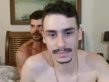 Chaturbate Live Sex Cam of hungcaique