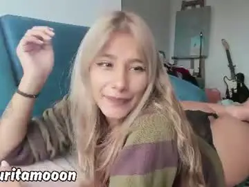 Chaturbate Sex Cam of moonssslh