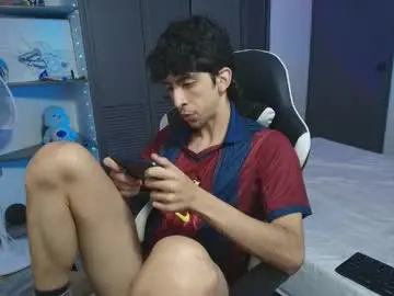 Chaturbate Watch Live Sex Cams of vittorio_cerati
