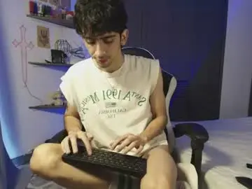 Chaturbate Live Porn of vittorio_cerati