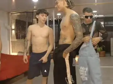 Chaturbate Sex Cam of boysgang_sex