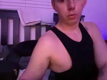 Chaturbate Live Sex Cam of snapbacksandtattoos420