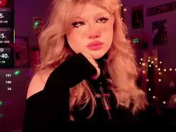 Chaturbate Watch Live Sex Cams of lilithnelson