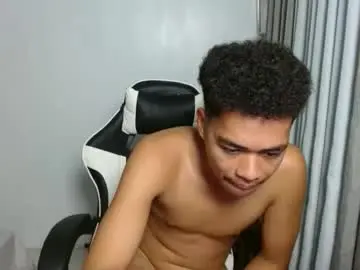 Chaturbate Live Sex Cam of bigcock_moreno