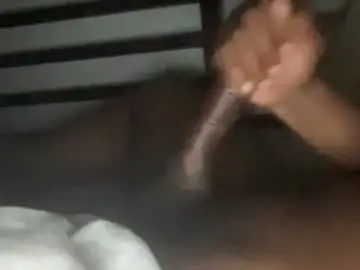 Chaturbate Live Sex Cam of ieatpussy4fun2