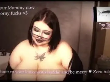 Chaturbate Live Sex of kinkybaddie69