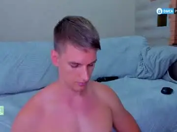 Chaturbate Live Sex Cam of ricky_boltin