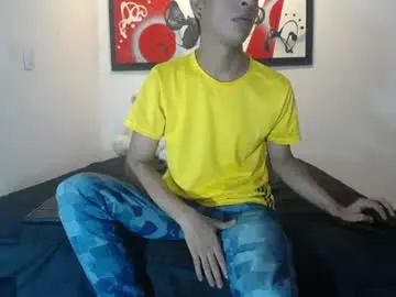 Chaturbate Sex Chat of andrescoll25