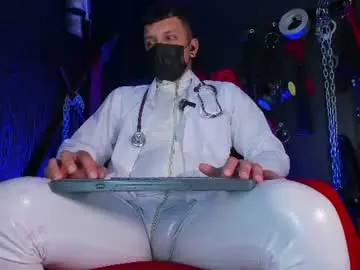 Chaturbate Nude Webcam of master_connor