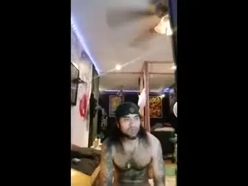 Chaturbate Free Porn Cam of el_mucho210