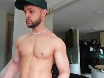 Chaturbate Live Porn of paul_reyborg