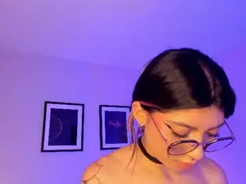 Chaturbate Free Live Porn of violetta_nur