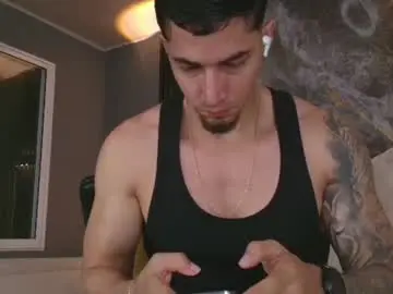Chaturbate Free Porn Cam of camiloalvarezzz3