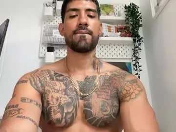 Chaturbate Live Sex Cam of myke_esthetic