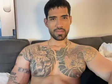 Chaturbate Free Live Porn of myke_esthetic