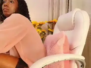Chaturbate Live Porn of _ninafox_