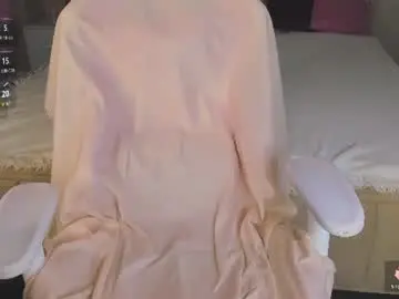 Chaturbate Watch Live Sex Cams of berta_kelly