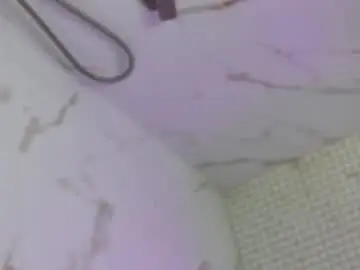 Chaturbate Live Porn of uniballboy