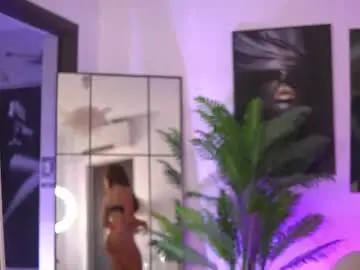 Chaturbate Live Sex Cam of ellenkarter