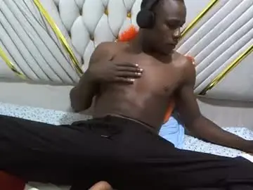 Chaturbate Watch Live Sex Cams of monstrous_cock1